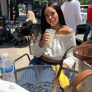 Meet your Posher, Deja